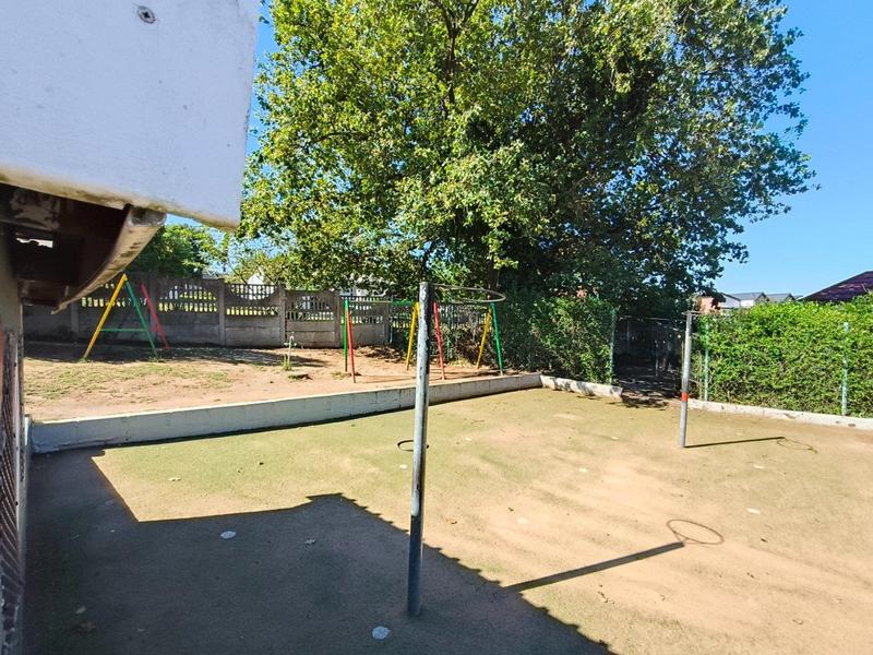 7 Bedroom Property for Sale in Mthata Eastern Cape